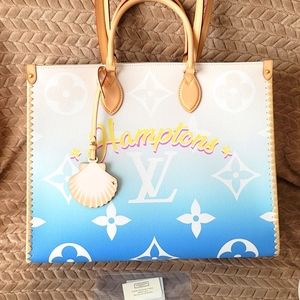 Louis Vuitton Hamptons Onthego GM By the Pool Giant Flower Monogram Bag